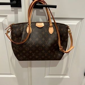 Authentic Louis Vuitton Turenne MM Bag